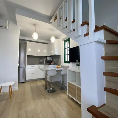 Apartman Ideal With A Terrace